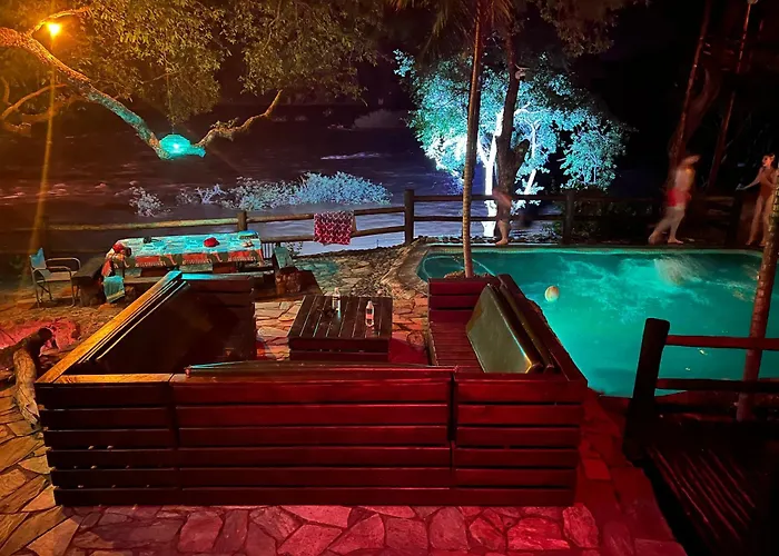 Jakkalsdraai River Bush Lodge